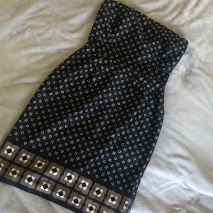 Banana Republic Dress - size 6 - strapless